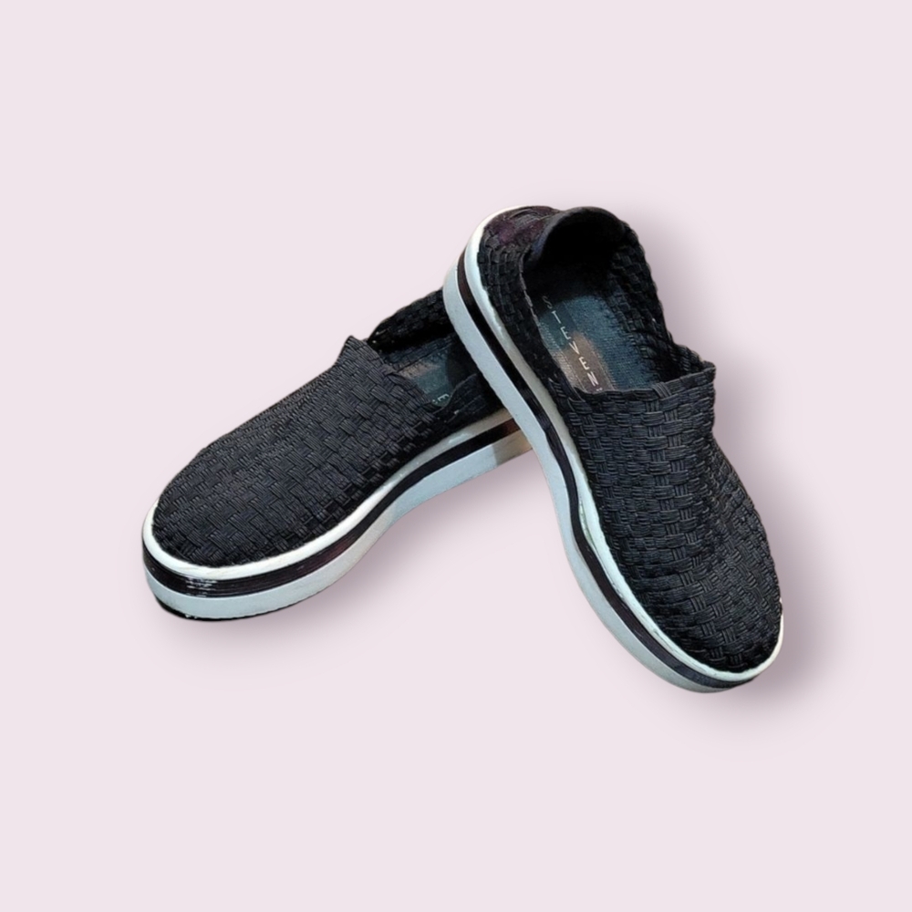 Steven by Steve Madden Slip-On Platform Sneakers | Black | 7